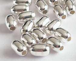  <9.5g/100> sterling silver 4.75mm x 3.25mm oval bead, 1.3mm hole 