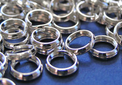  <22g/100> sterling silver 7mm beveled split ring 