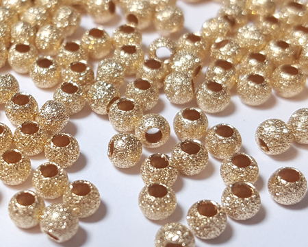  <5.35g/100> vermeil 3mm laser cut round bead, 1.5mm hole, 1 micron plated for increased durability [vermeil is gold plated sterling silver] 