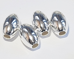  <30.8g/100> sterling silver 7.7mm x 4.9mm oval bead, hole 2mm 