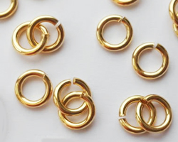  <22.3g/100> vermeil 6.6mm diameter, 16 gauge (approx 1.3mm) open jump ring, 1 micron plating for increased durability [vermeil is gold plated sterling silver] 