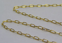  --CLEARANCE--  sold per cm - 5 units is 5cm, 100 units is 100cm=1 meter : vermeil loose oval link 4.1mm x 2mm chain - 8 links per inch, 4.8g per meter [vermeil is gold plated sterling silver] 