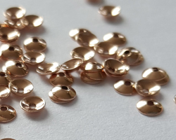  <2.3g/100> ROSE VERMEIL highly polished 3mm x 1.5mm plain saucer beadcap, takes a 22 gauge pin [vermeil is gold plated sterling silver] 