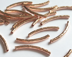  <62g/100> ROSE VERMEIL 30mm x 3mm hammered textured curved tube bead with approx 2.2mm beading hole, 1 micron plating for increased wear resistance and durability [vermeil is gold plated sterling silver] 