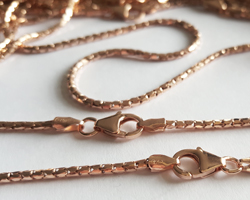  ready made ROSE vermeil necklace - 16 inch length - 2mm diameter popcorn diamond cut square shape chain - flexible, light catching, wow [vermeil is gold plated sterling silver] 