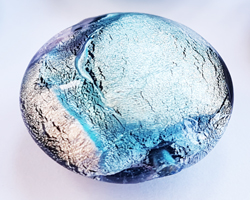  venetian murano aquamarine and amethyst glass with white gold foil 20mm x 20mm x 10mm disc bead *** QUANTITY IN STOCK =20*** 