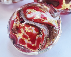  venetian murano marbled red and ivory glass with 24k gold and aventurina 15mm disc bead *** QUANTITY IN STOCK = 19*** 