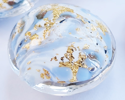  venetian murano marbled pale blue and ivory glass with 24k gold and aventurina 15mm disc bead *** QUANTITY IN STOCK = 12 *** 