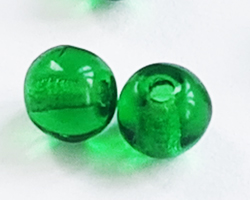  venetian emerald green glass 4mm round bead *** QUANTITY IN STOCK = 4119 ** 