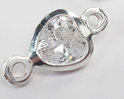  sterling silver 11.8mm clear cz heart connector link, heart is 6.3mm x 6mm, attached closed ring have an internal diameter of 1mm 