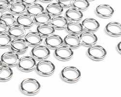  silver filled 4mm closed jump ring, wire thickness 0.75mm, inside diameter 2.6mm 