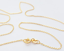  ready made vermeil necklace - 18 inch length - curb chain, 0.55mm x 1mm - a very smooth, sleek chain, perfect for pendants 